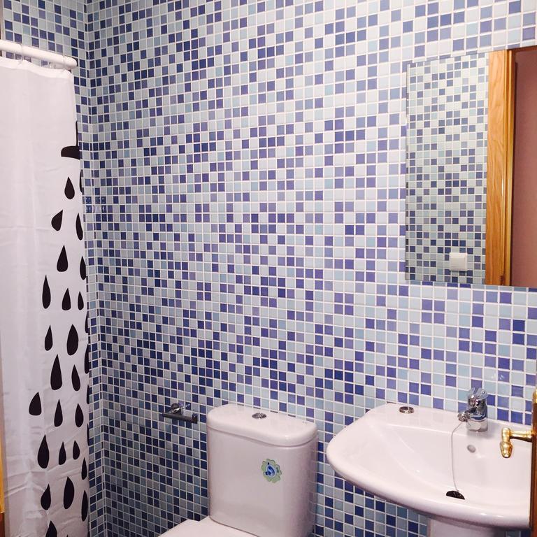 Apartamentos El Caxigu Arenas De Cabrales Δωμάτιο φωτογραφία
