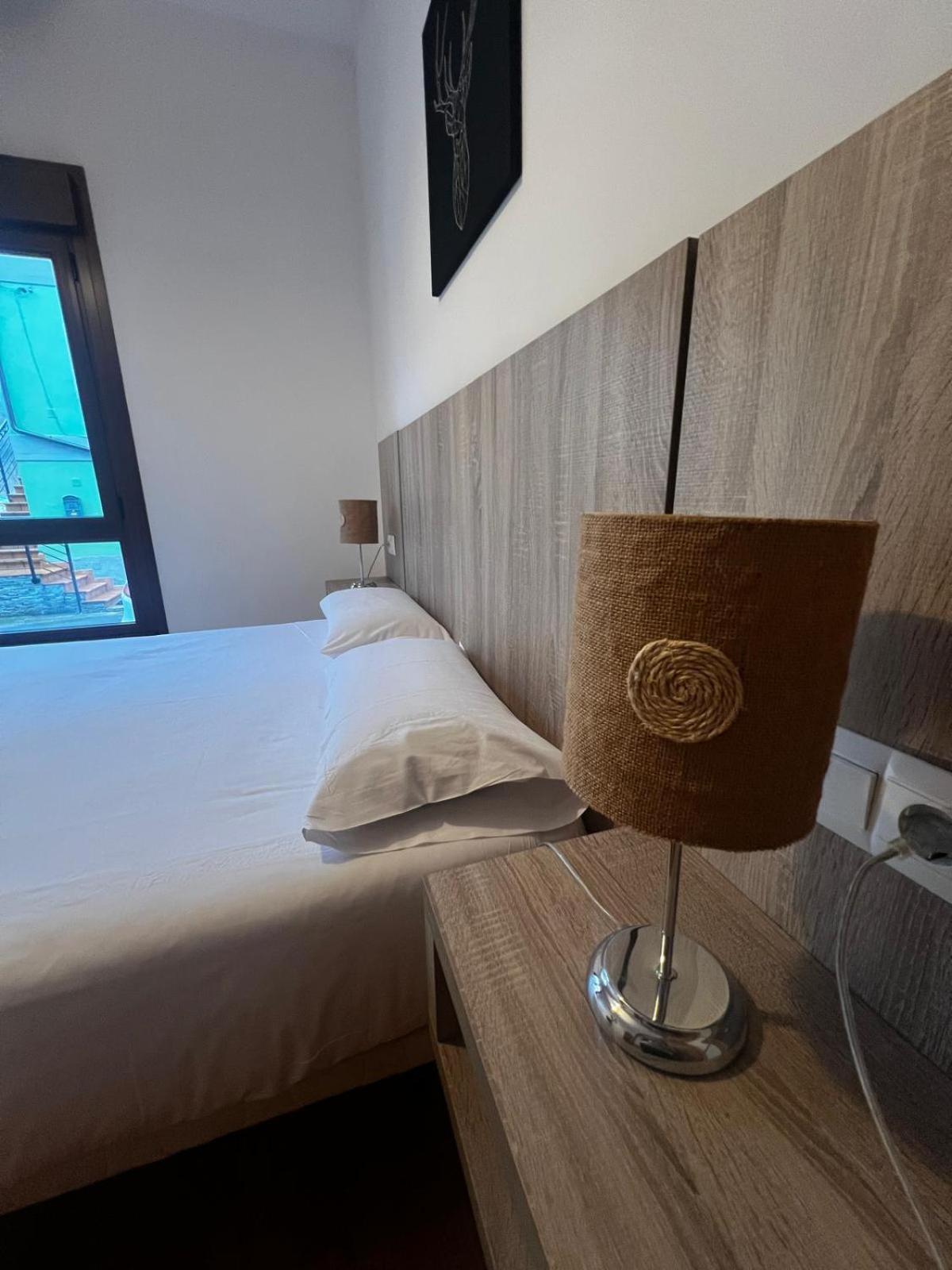 Apartamentos El Caxigu Arenas De Cabrales Εξωτερικό φωτογραφία