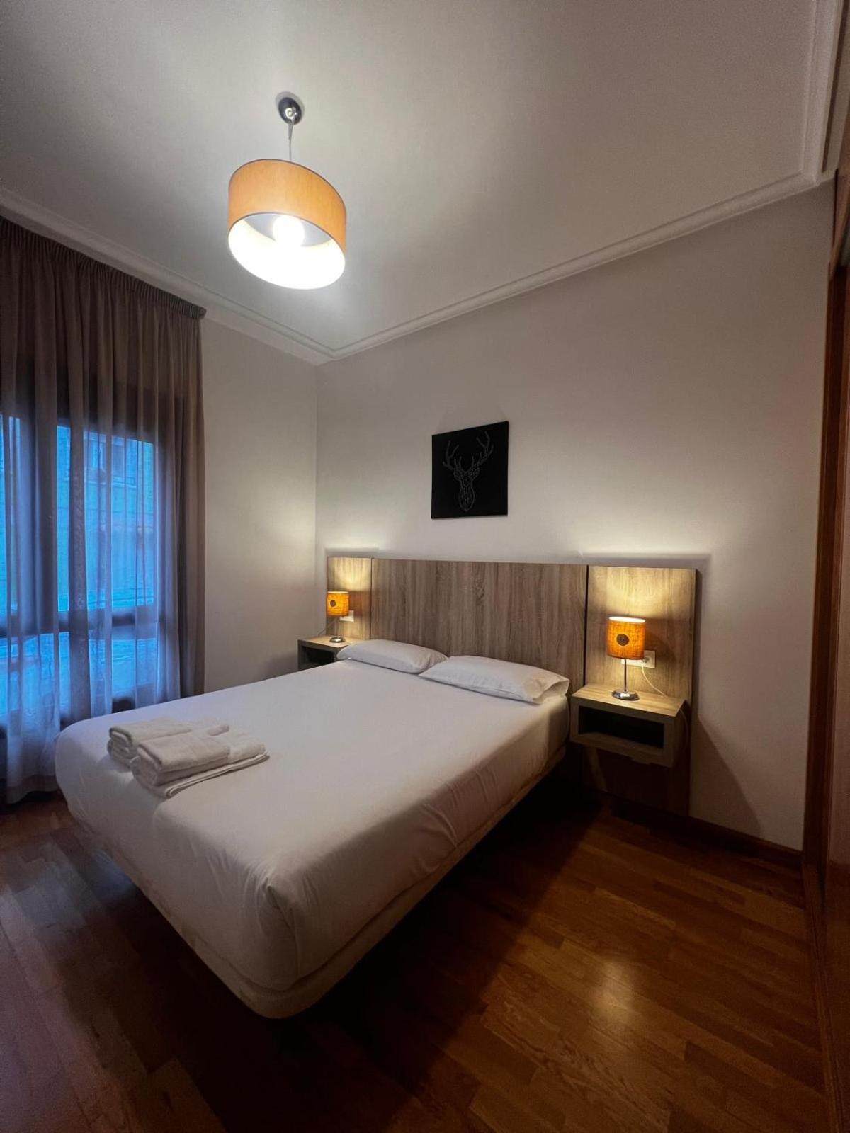 Apartamentos El Caxigu Arenas De Cabrales Εξωτερικό φωτογραφία