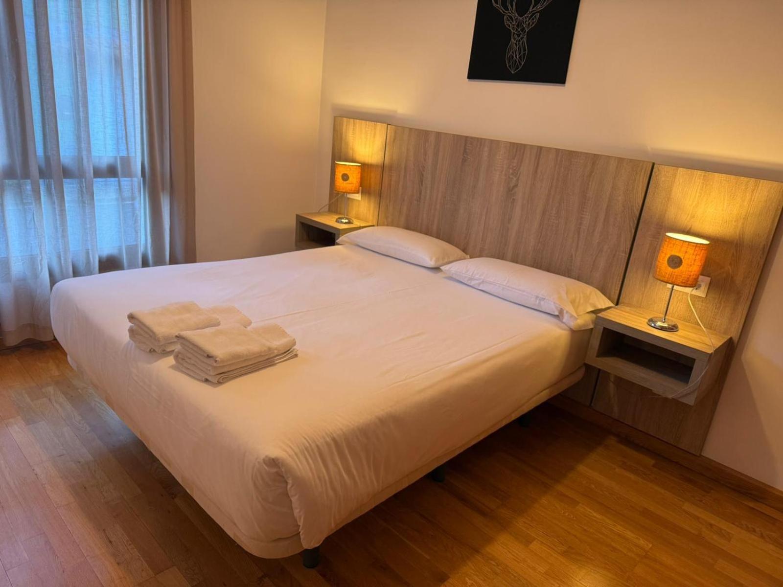 Apartamentos El Caxigu Arenas De Cabrales Εξωτερικό φωτογραφία